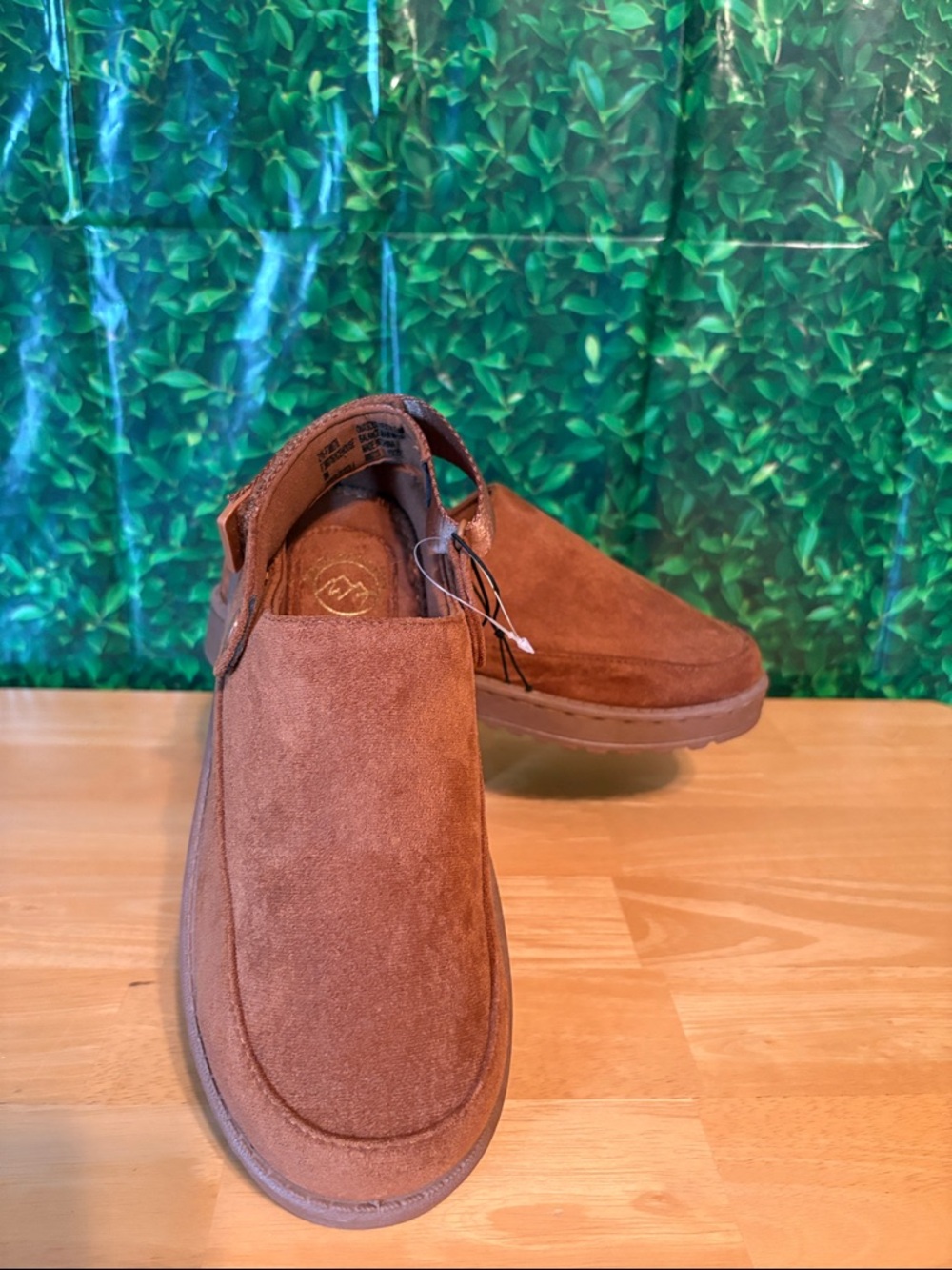 Stone Mountain Accessories Women's Suede Slip-On Mules in Brown